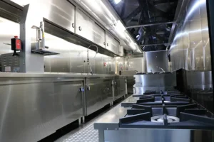 Container 15′ Window Model Redefines Comfort and Performance in Mobile Kitchens